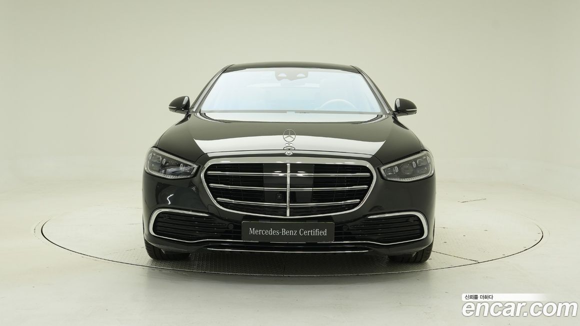 Mercedes-Benz S-Class 2026