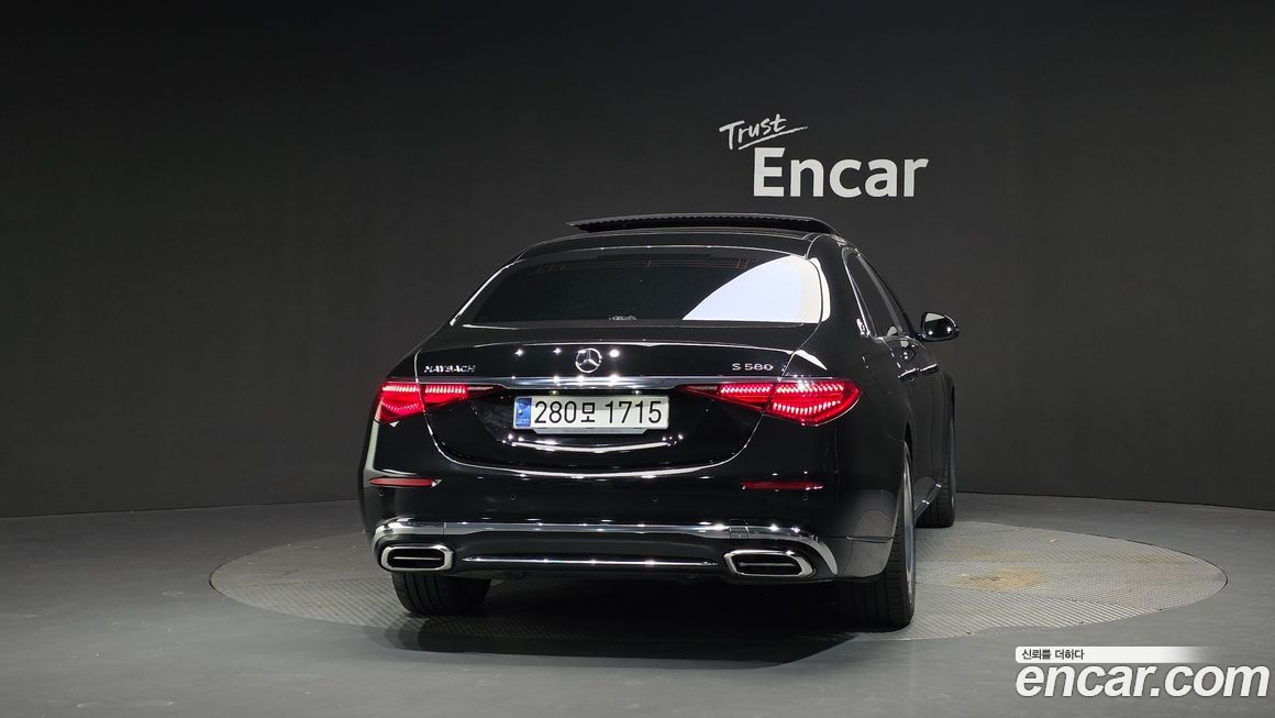 Mercedes-Benz S-Class 2021
