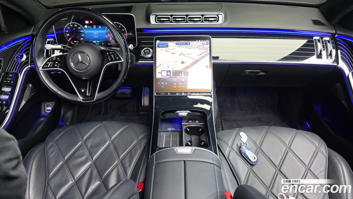 Mercedes-Benz S-Class 2021