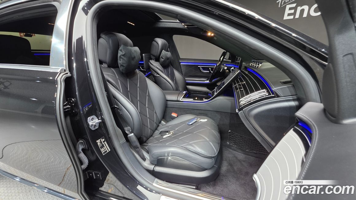 Mercedes-Benz S-Class 2021