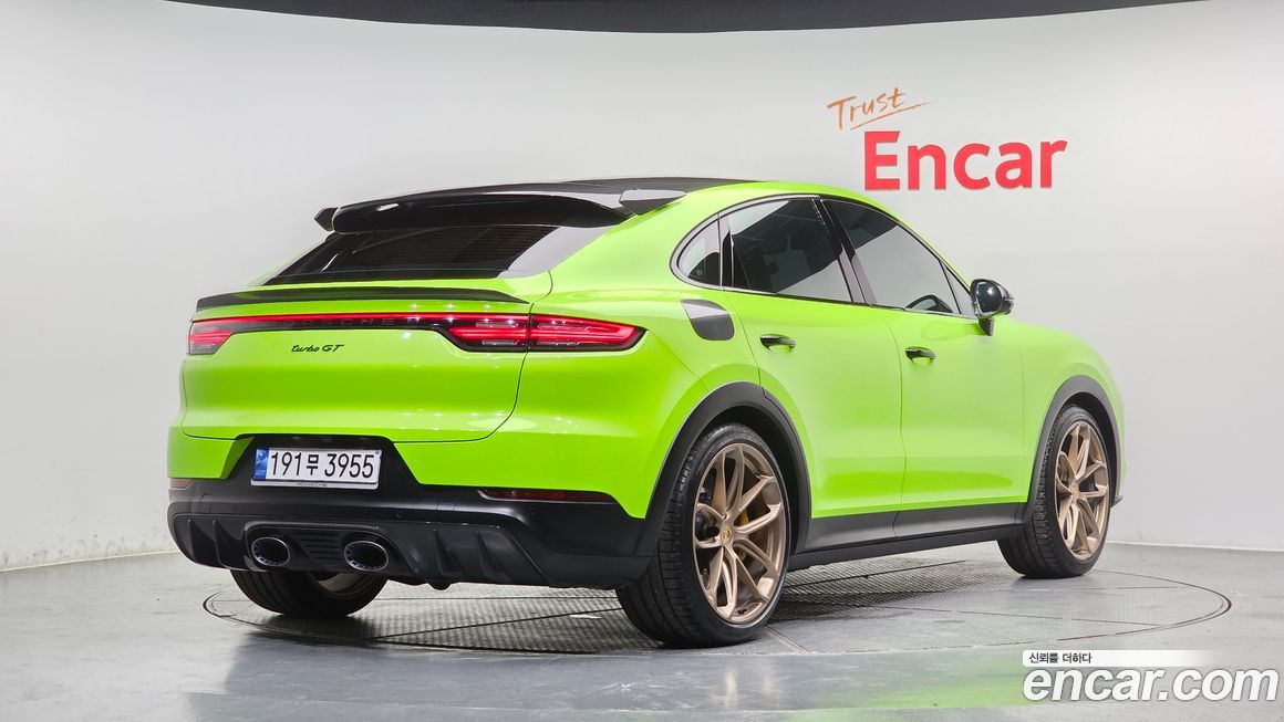 Porsche Cayenne 2022