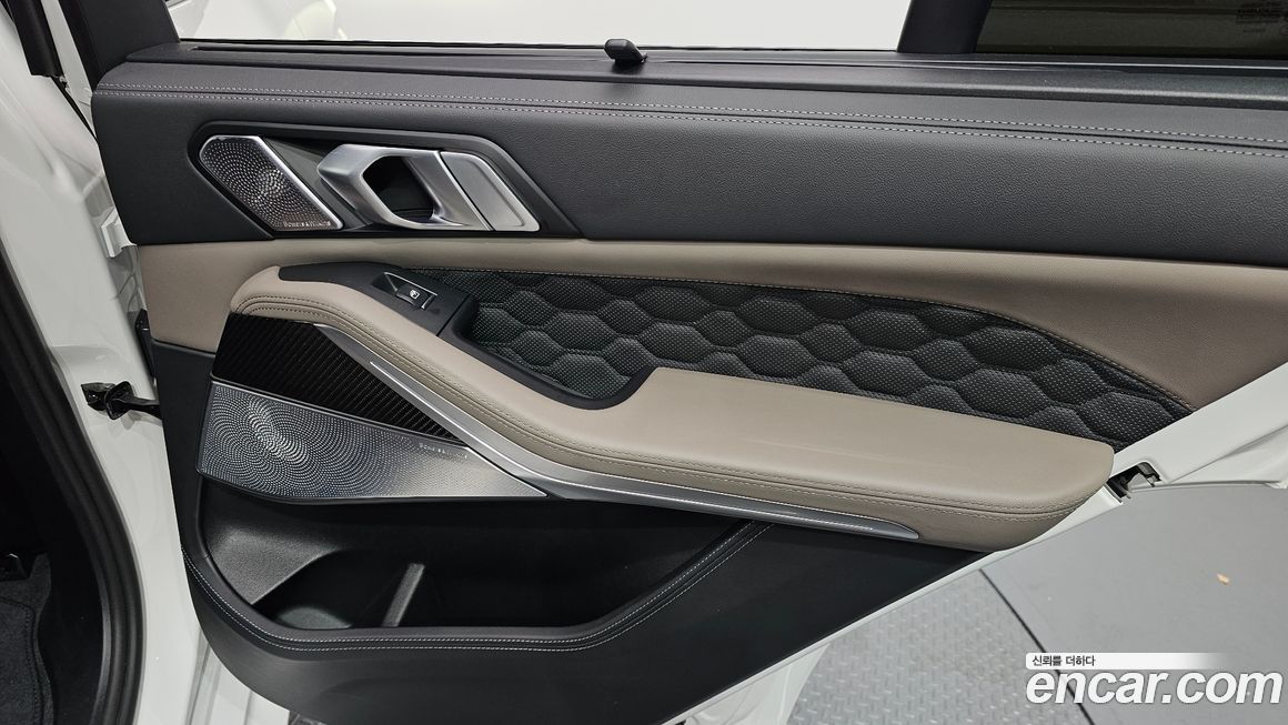 BMW X5M 2025