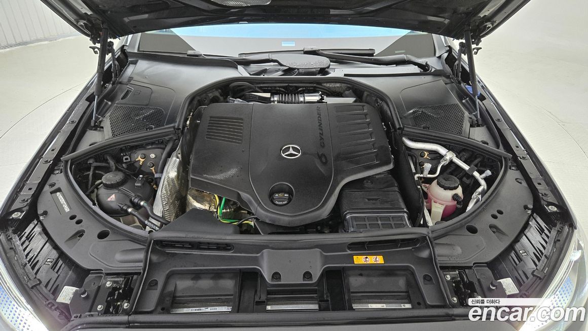 Mercedes-Benz S-Class 2026