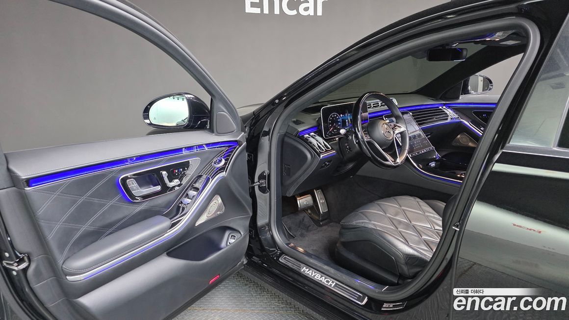 Mercedes-Benz S-Class 2021