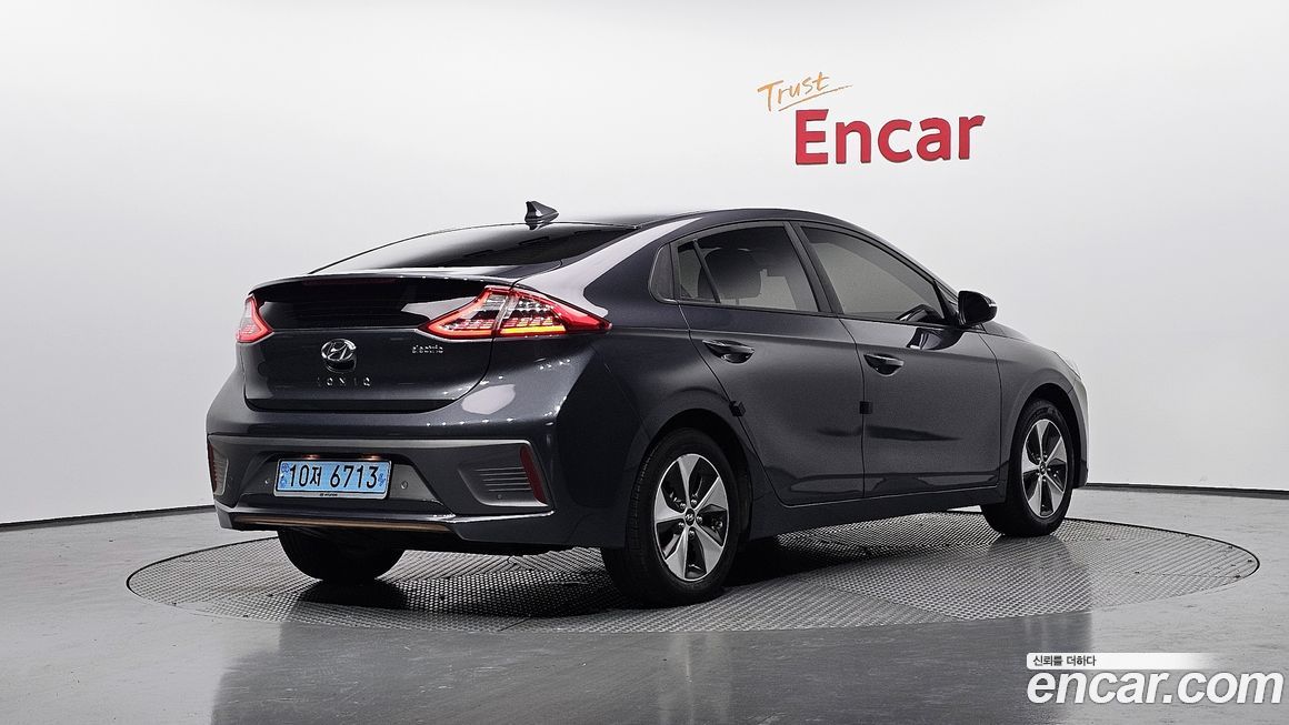 Hyundai Ioniq 2019