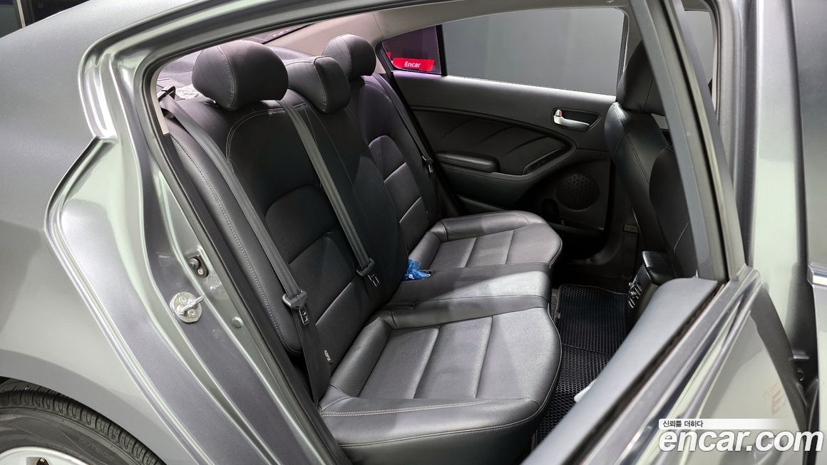 Kia K3 2015