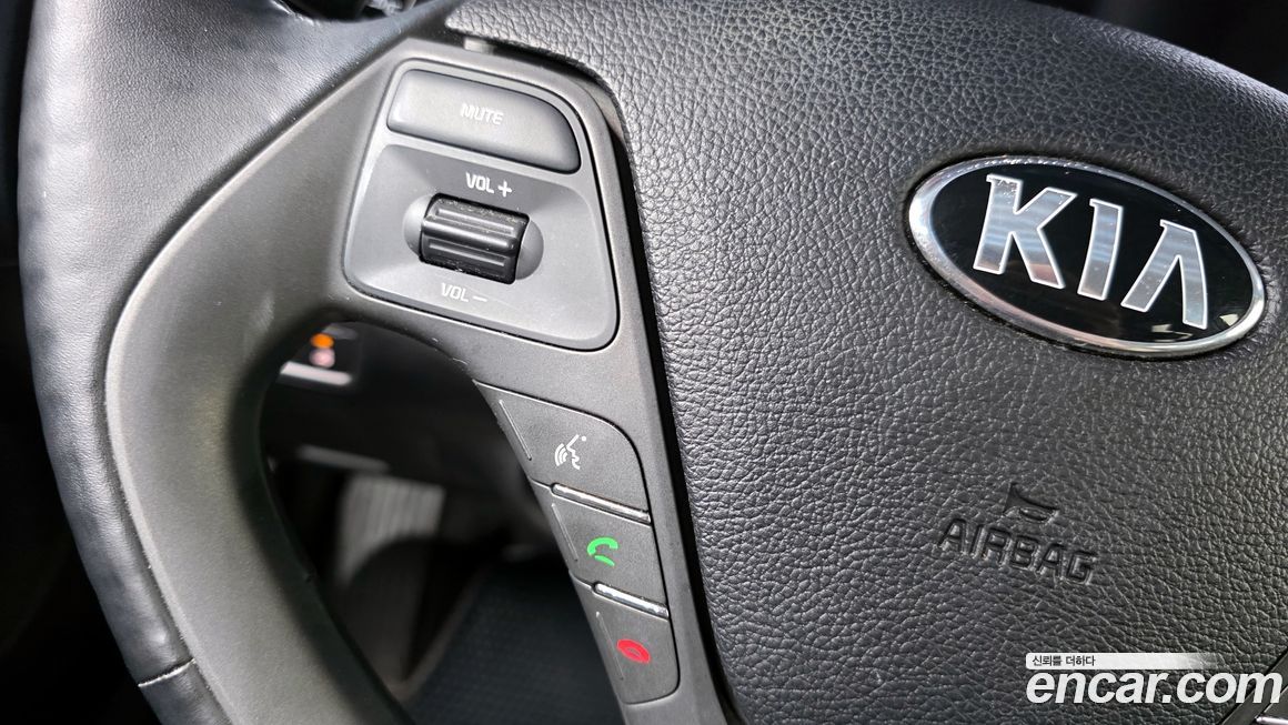 Kia K3 2015