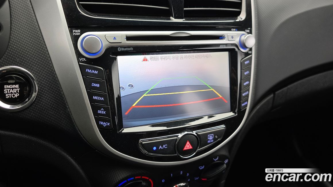 Hyundai Accent 2015
