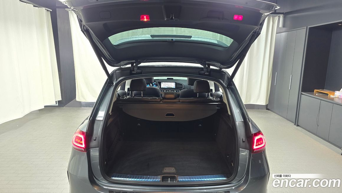 Mercedes-Benz GLE-Class 2021