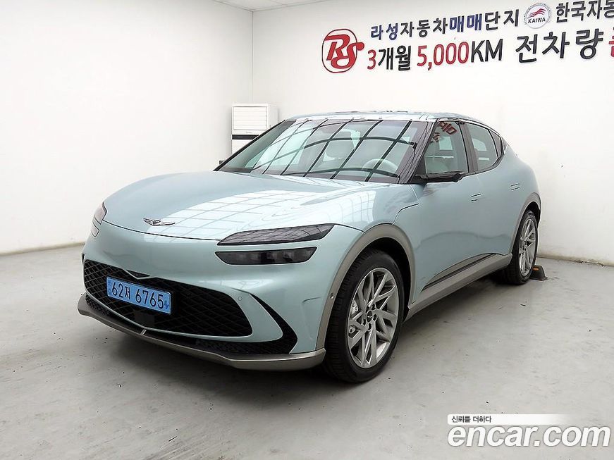 Genesis GV60 2025