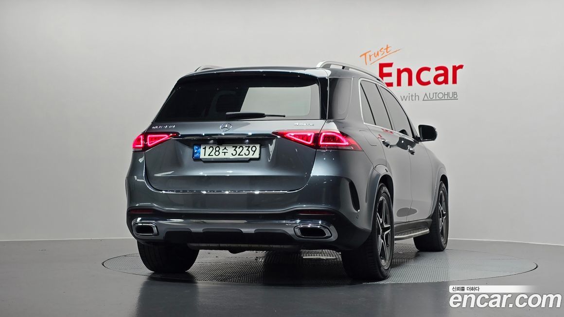 Mercedes-Benz GLE-Class 2021