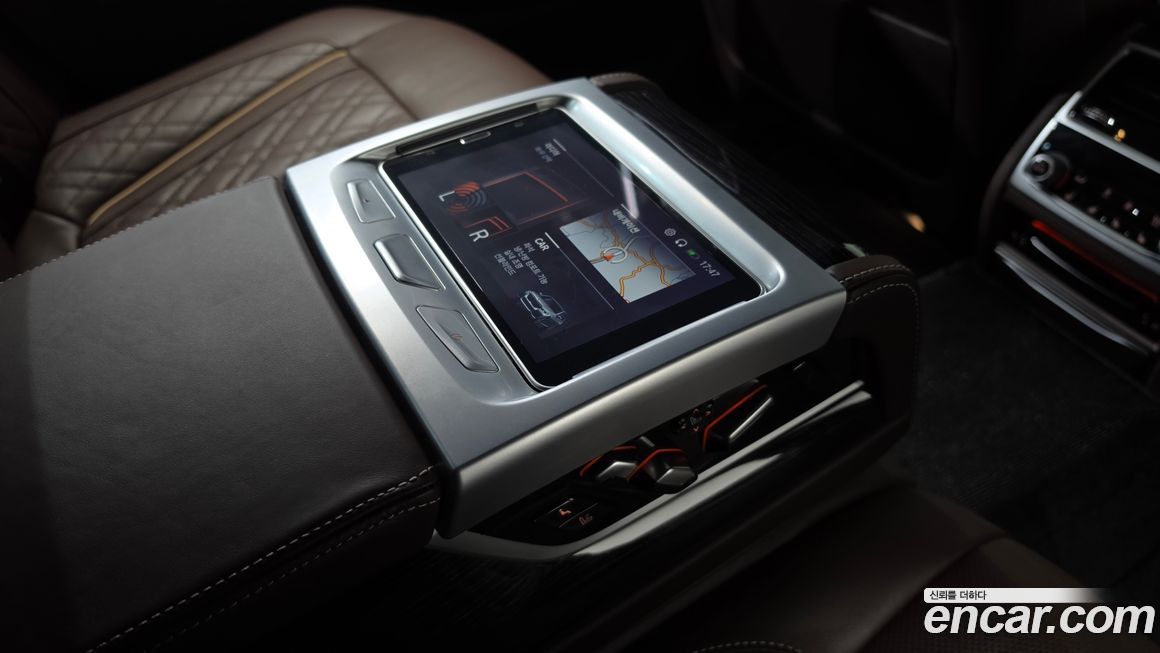 BMW 7-Series 2021