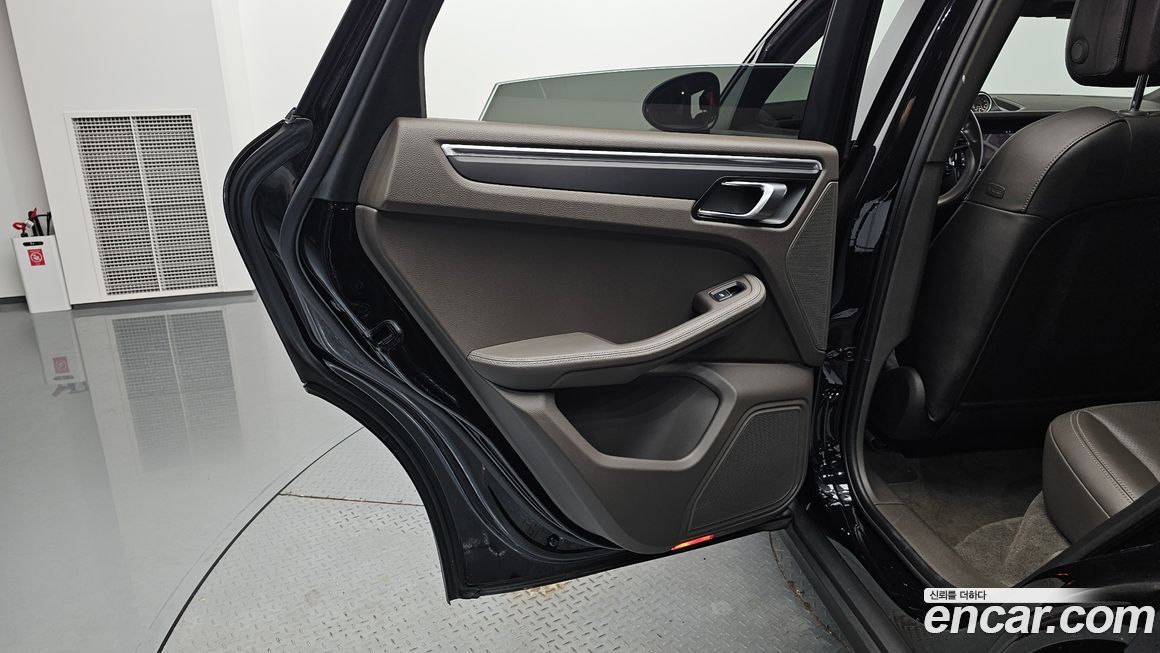 Porsche Macan 2019