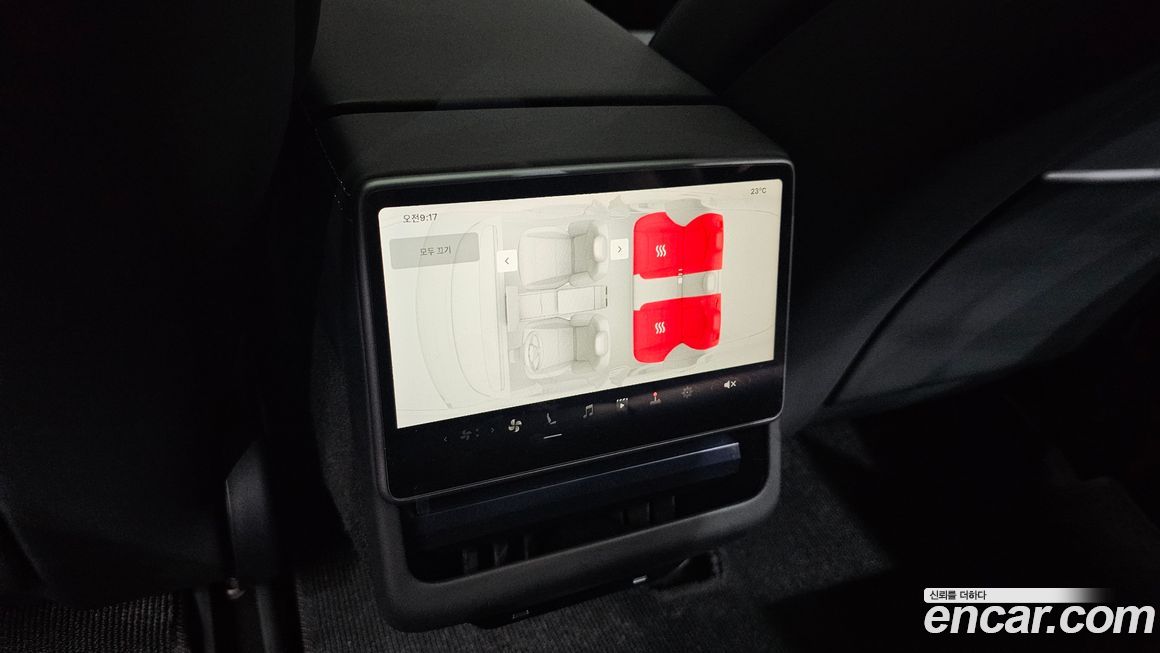 Tesla Model 3 2025