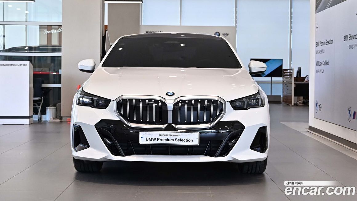 BMW 5-Series 2026