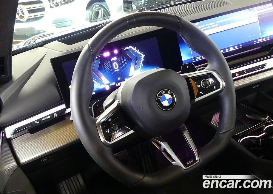 BMW 5-Series 2025