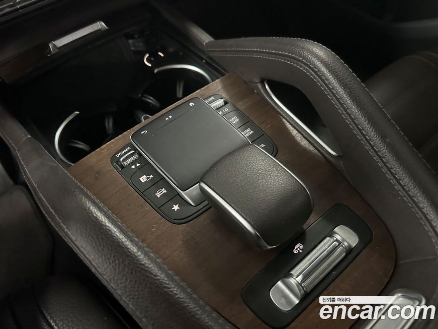 Mercedes-Benz GLE-Class 2020