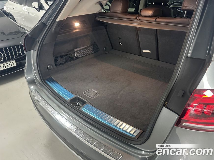 Mercedes-Benz GLE-Class 2020