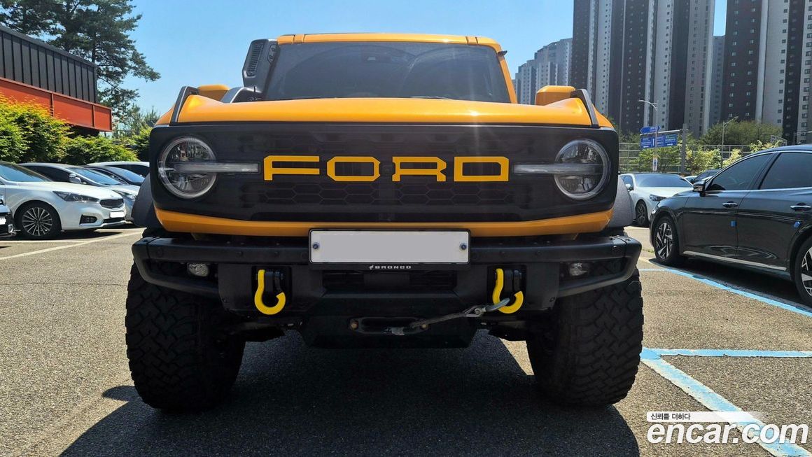 Ford Bronco 2022