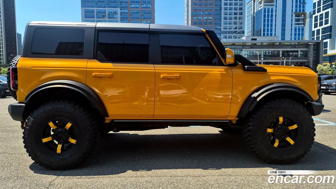 Ford Bronco 2022
