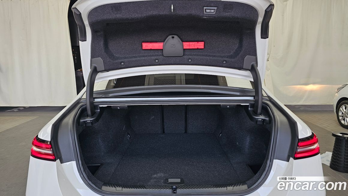 BMW i5 2024