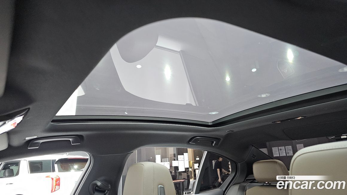 BMW 5-Series 2025