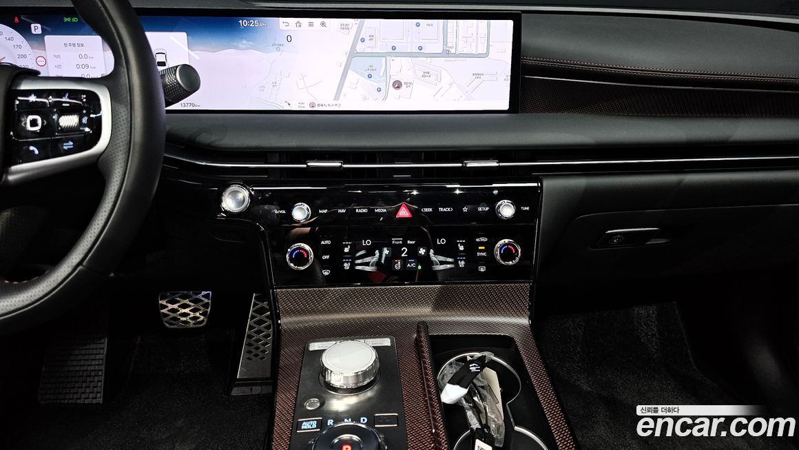 Genesis G80 2025