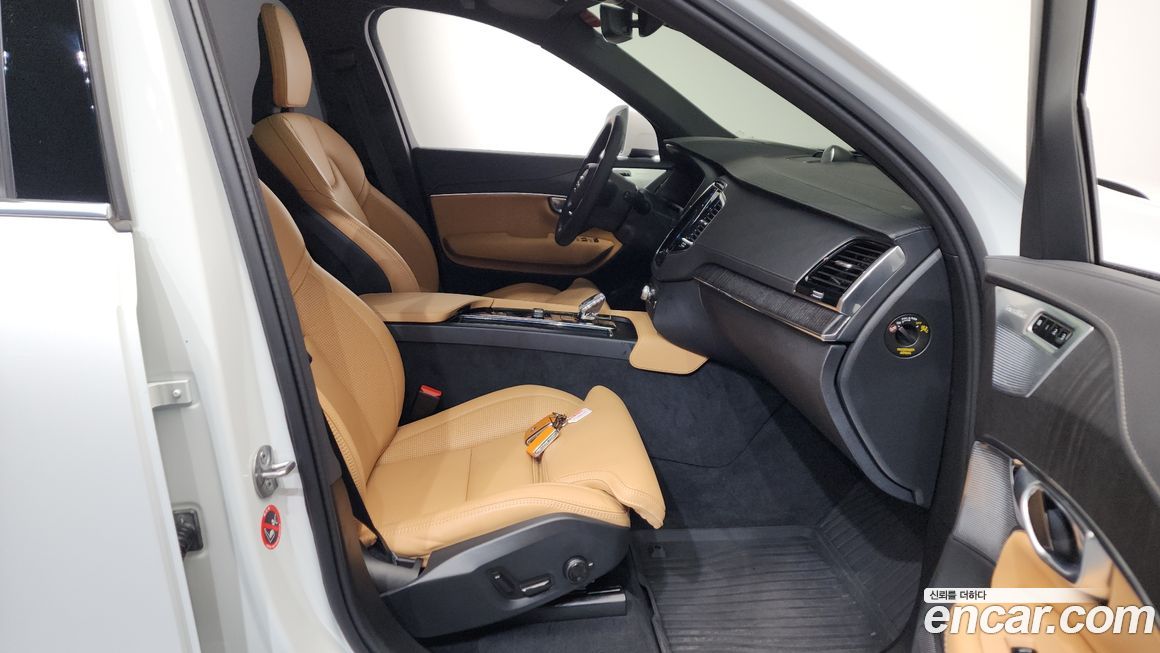 Volvo XC90 2024