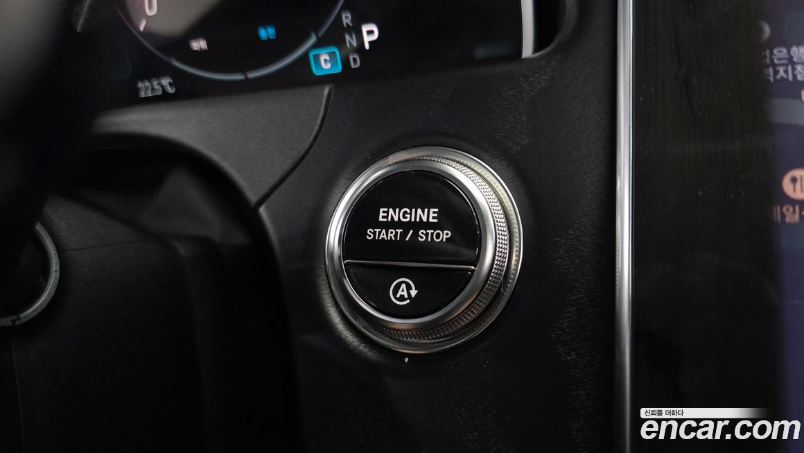 Mercedes-Benz E-Class 2026