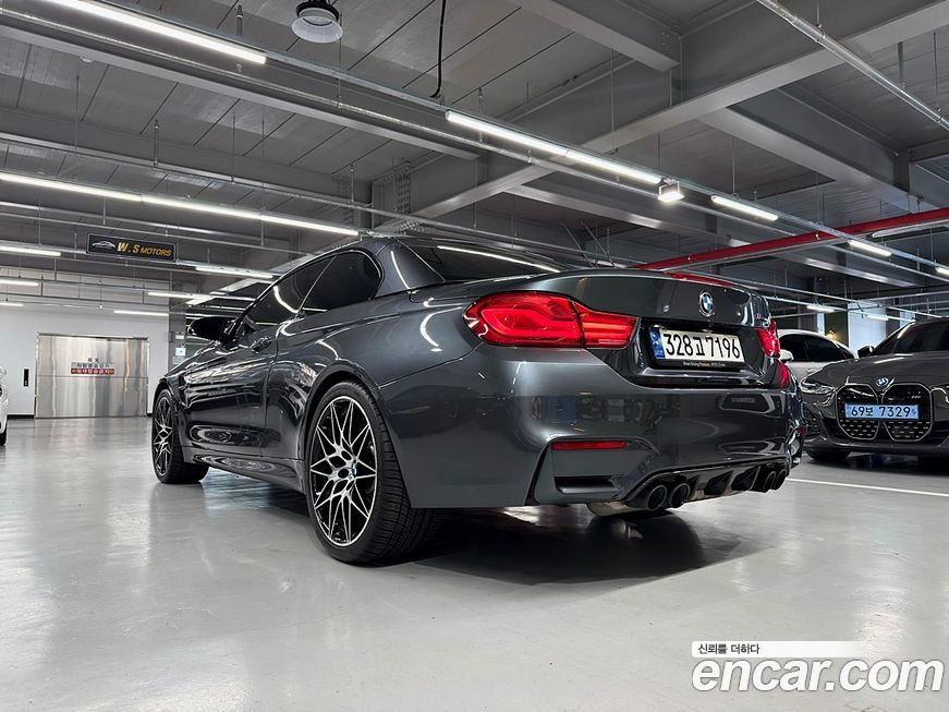 BMW M4 2019