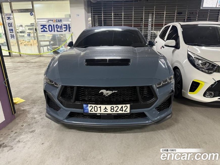 Ford Mustang 2024