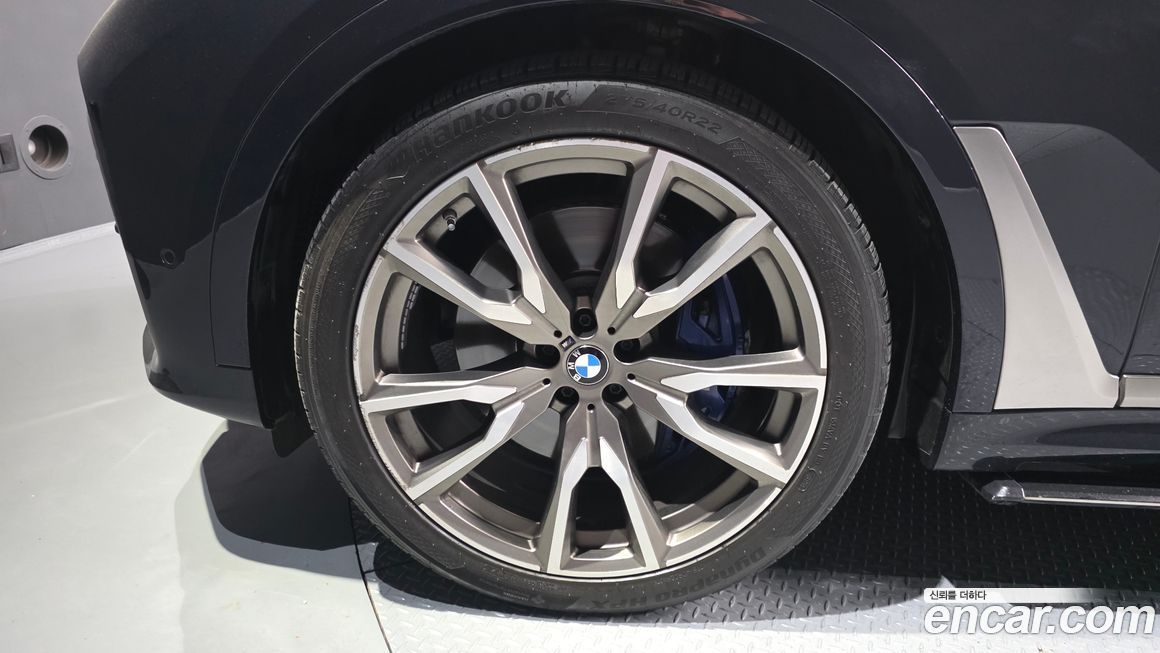 BMW X7 2020