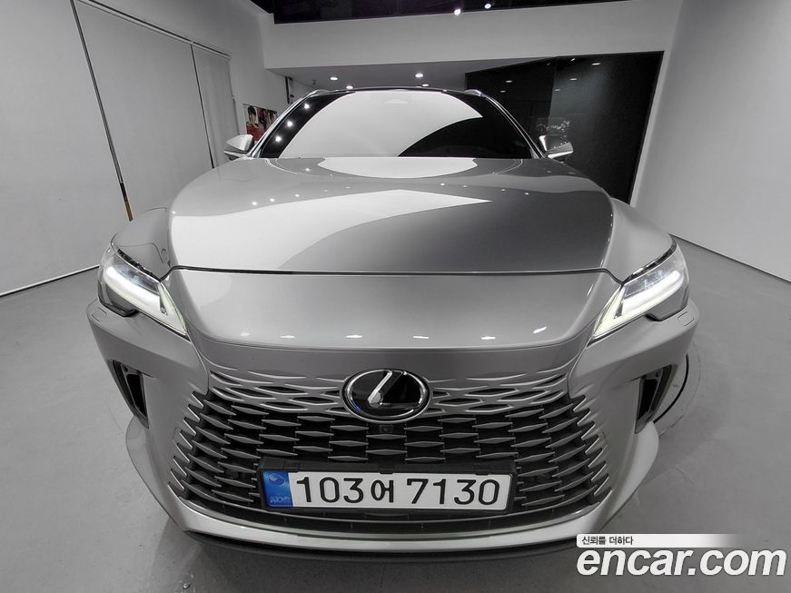 Lexus RX 2024