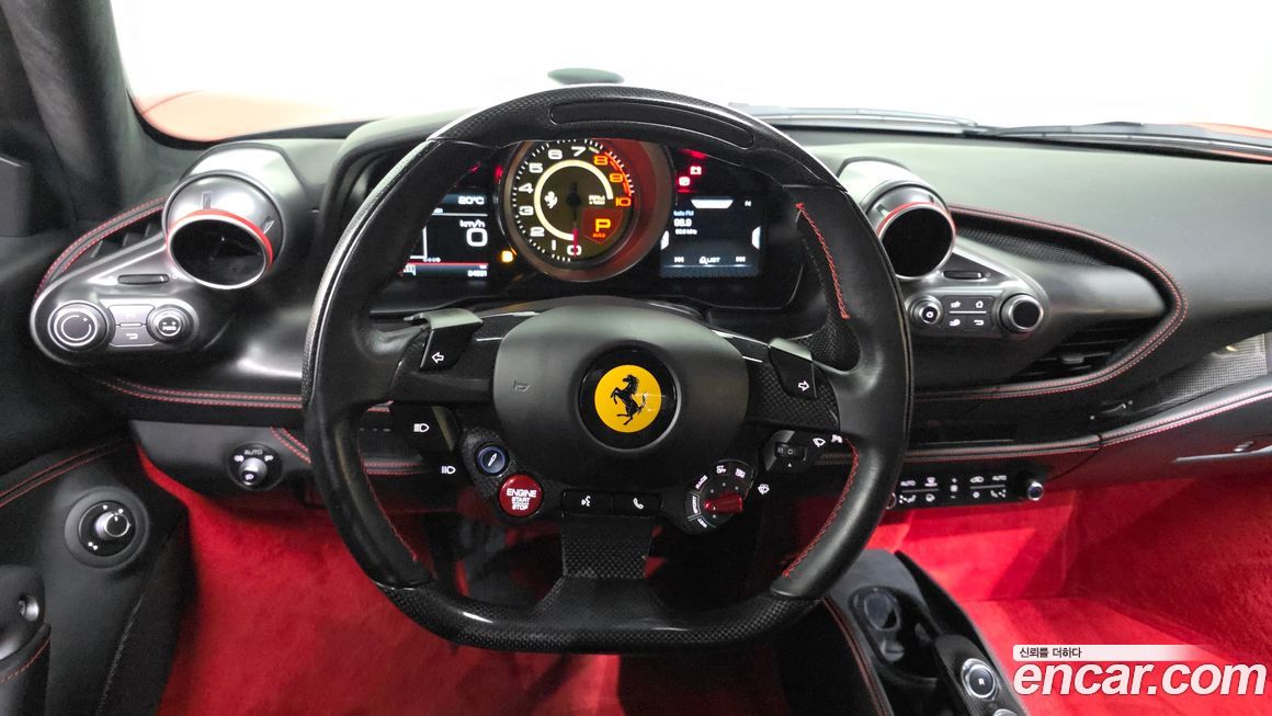 Ferrari F8 2021