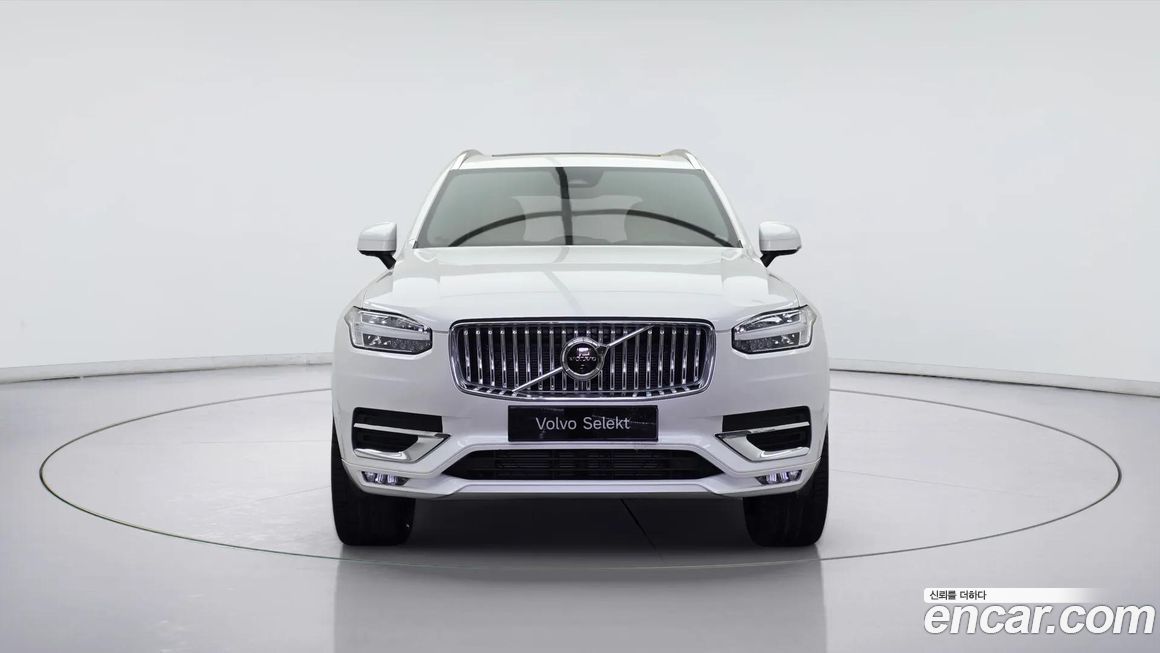 Volvo XC90 2025