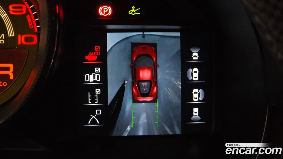 Ferrari F8 2021
