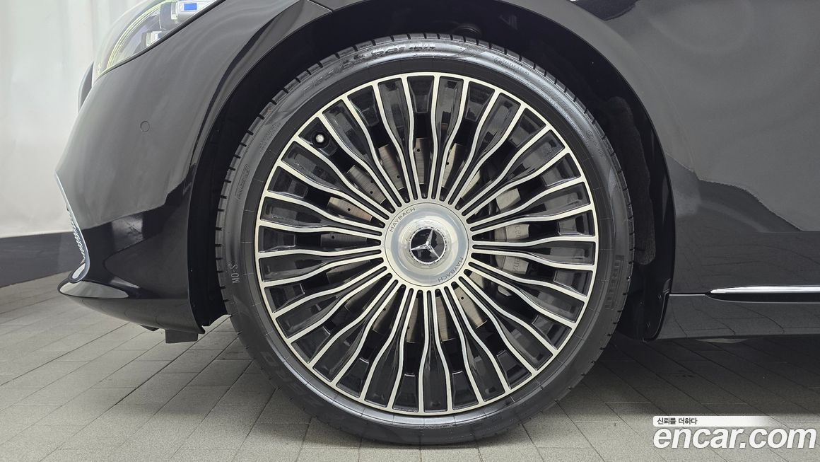 Mercedes-Benz S-Class 2023
