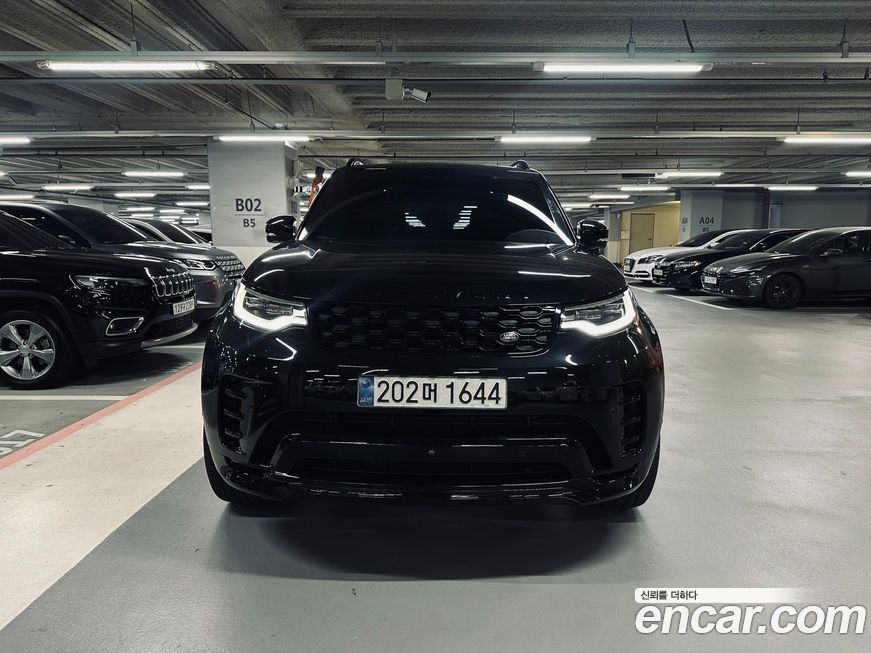 Land Rover Discovery 2024