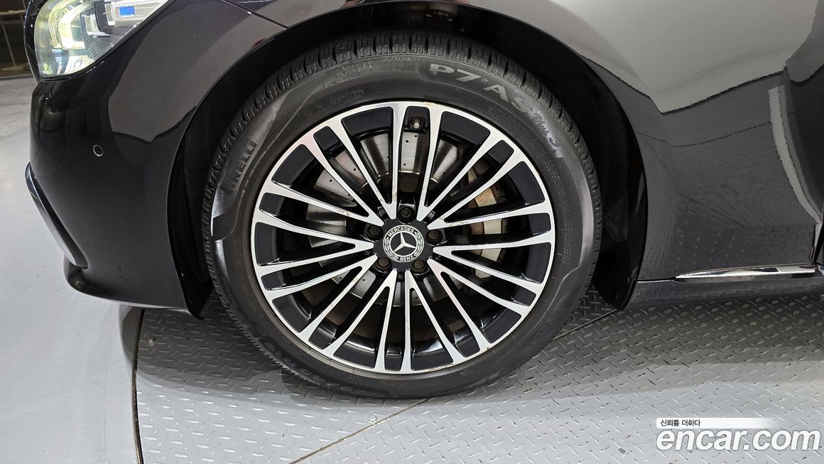Mercedes-Benz S-Class 2022
