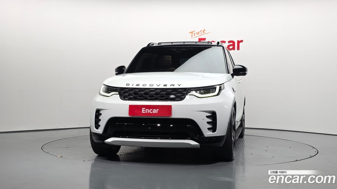 Land Rover Discovery 2024