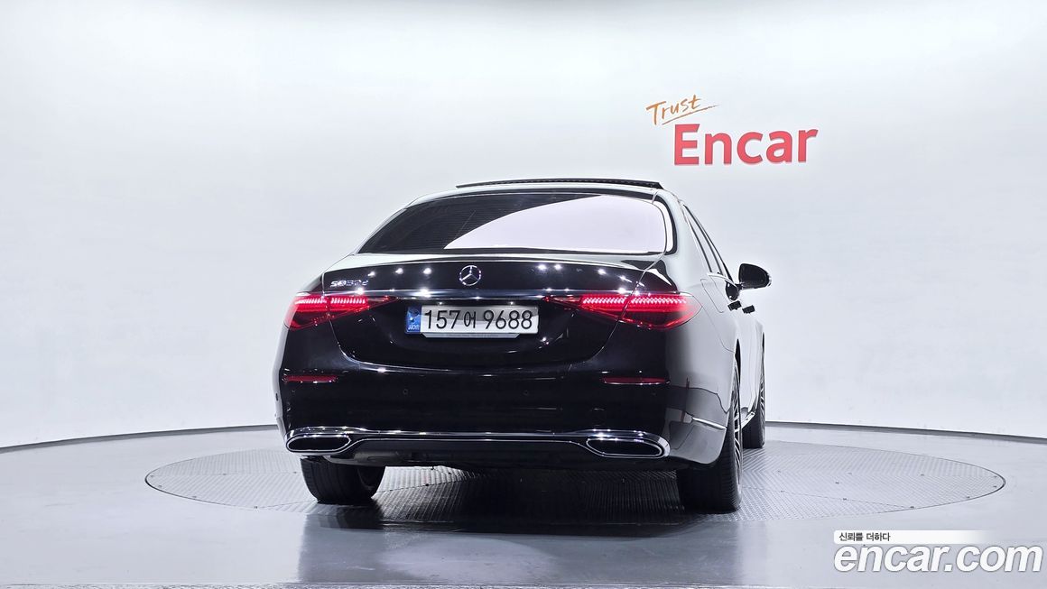 Mercedes-Benz S-Class 2022