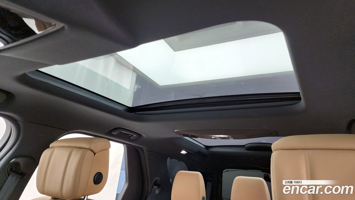 Land Rover Discovery 2025