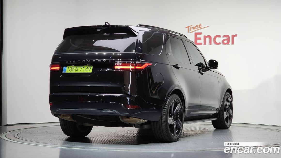 Land Rover Discovery 2025
