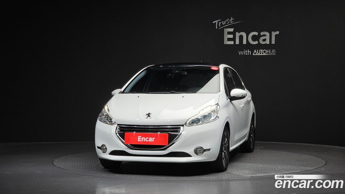 Peugeot 208 2016