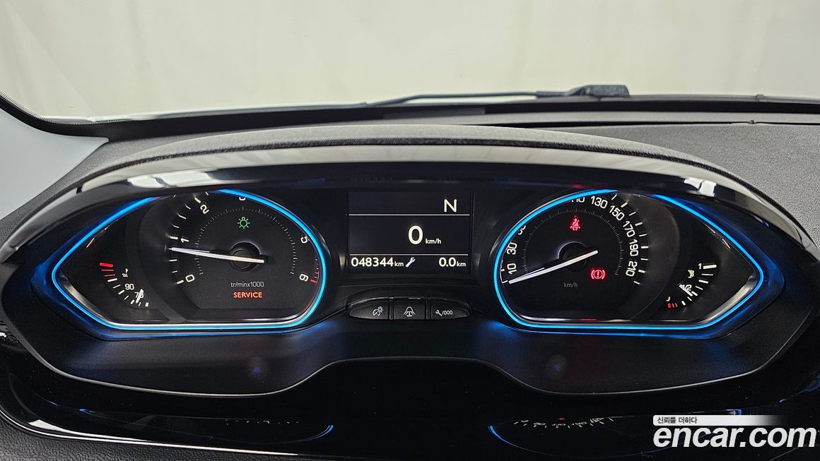 Peugeot 208 2016