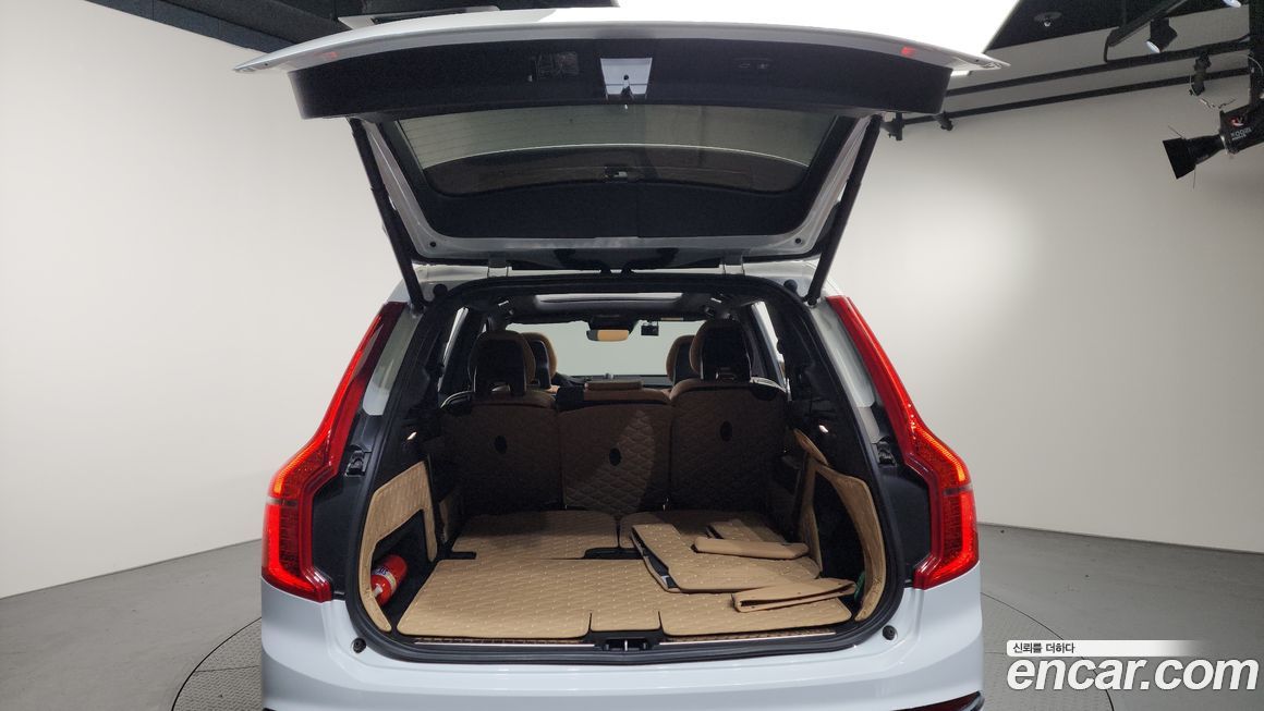 Volvo XC90 2021