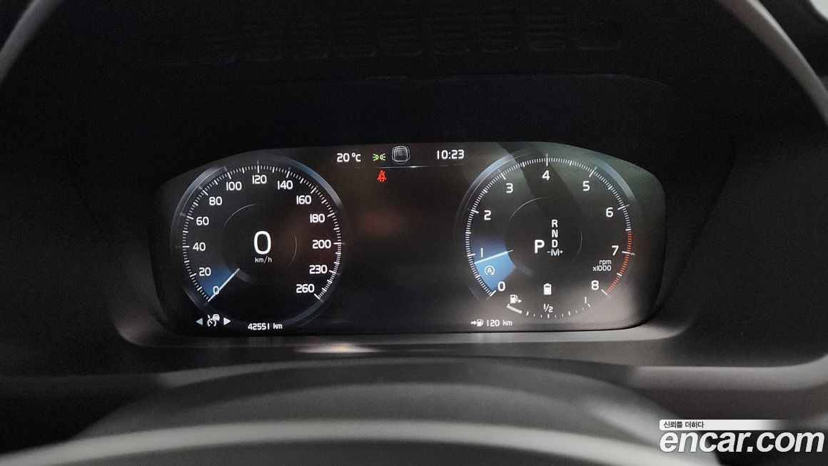 Volvo XC90 2021