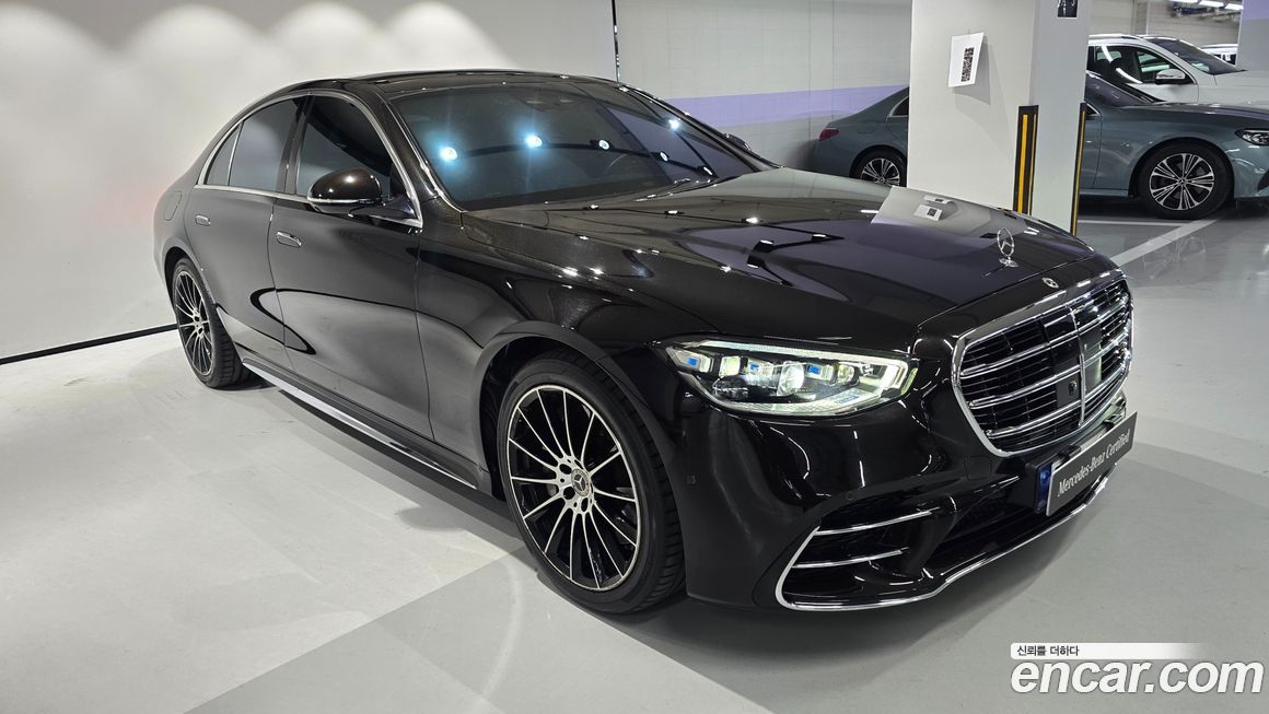 Mercedes-Benz S-Class 2022