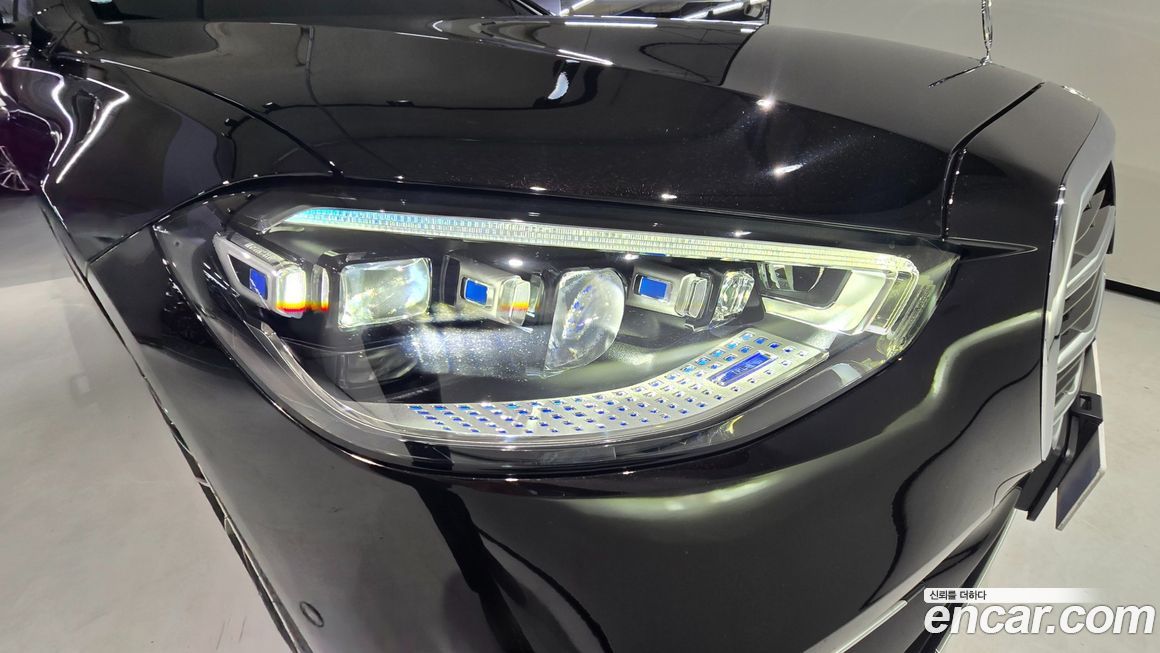 Mercedes-Benz S-Class 2022