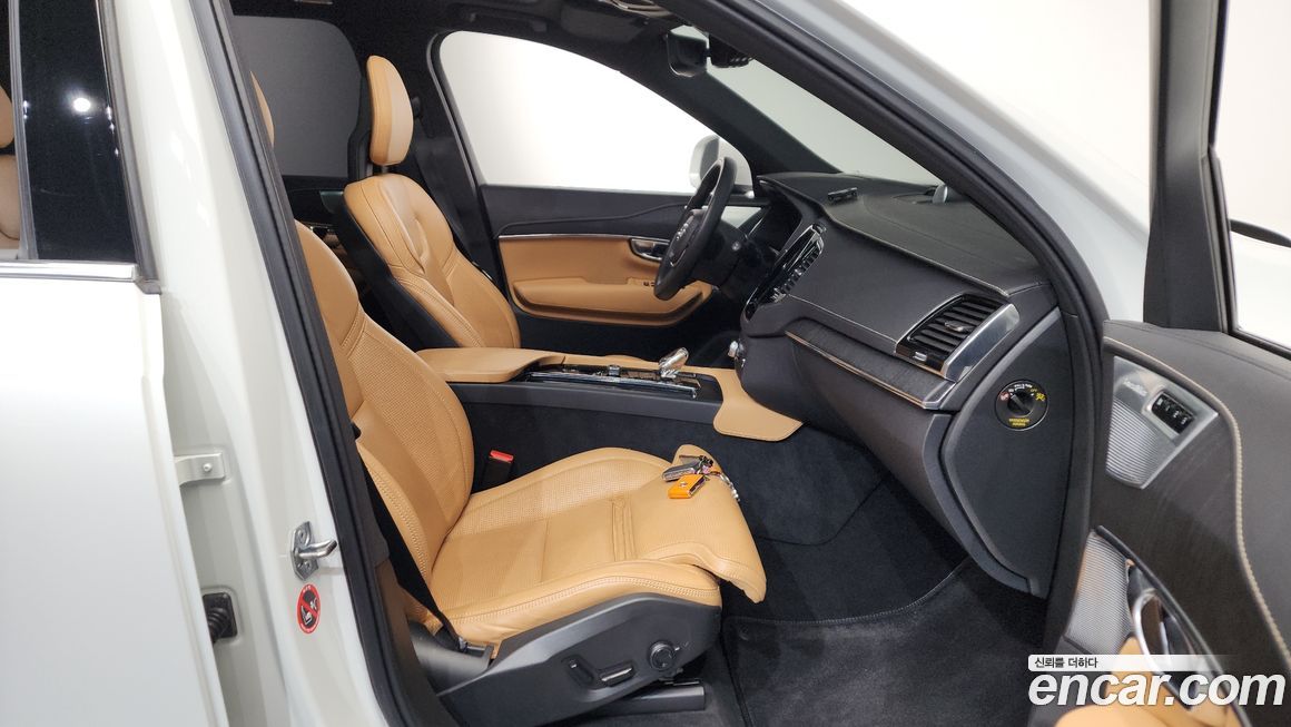 Volvo XC90 2021